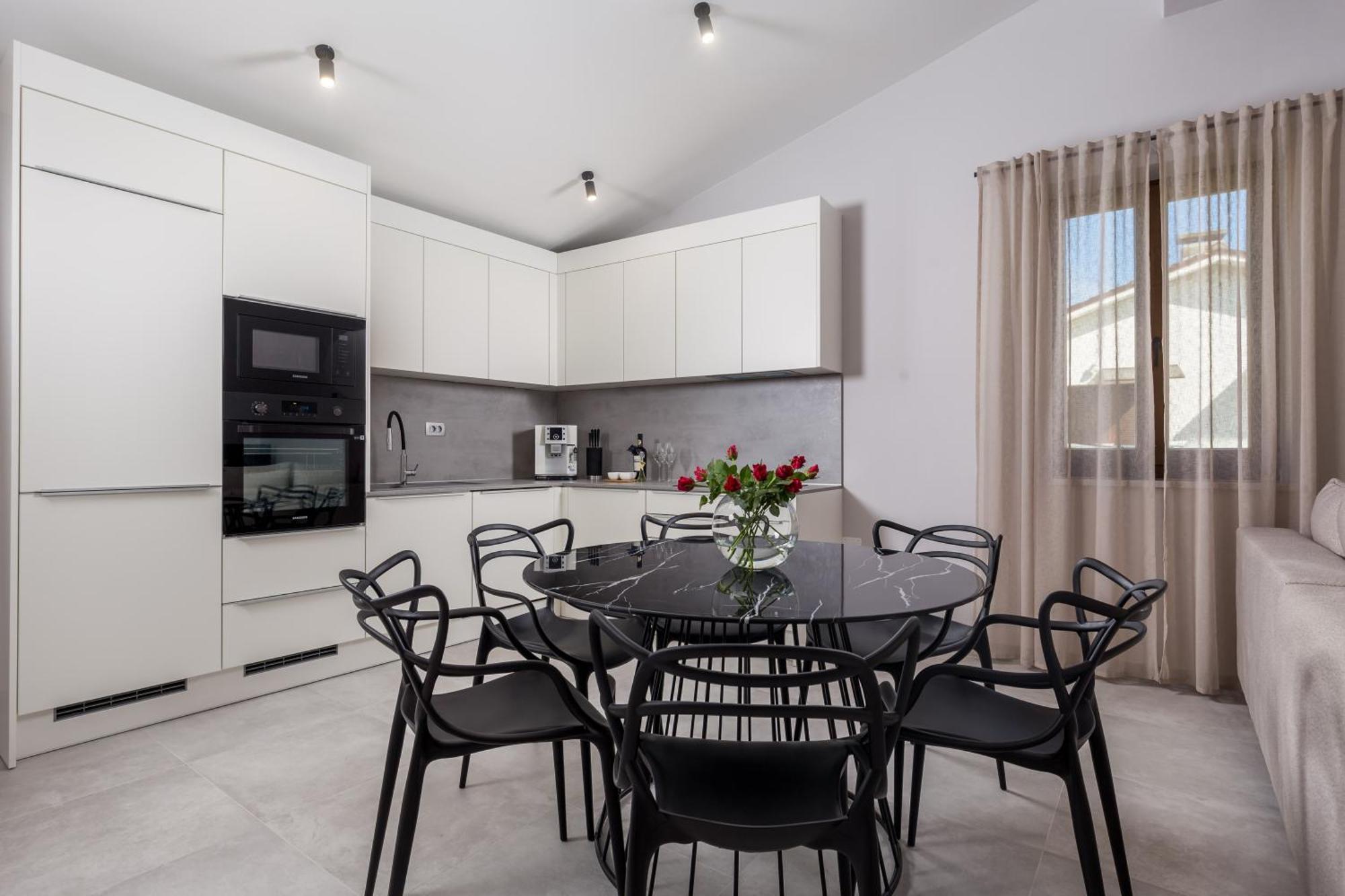 Apartmani Dogas تْسْغيكفانِتْسا الغرفة الصورة