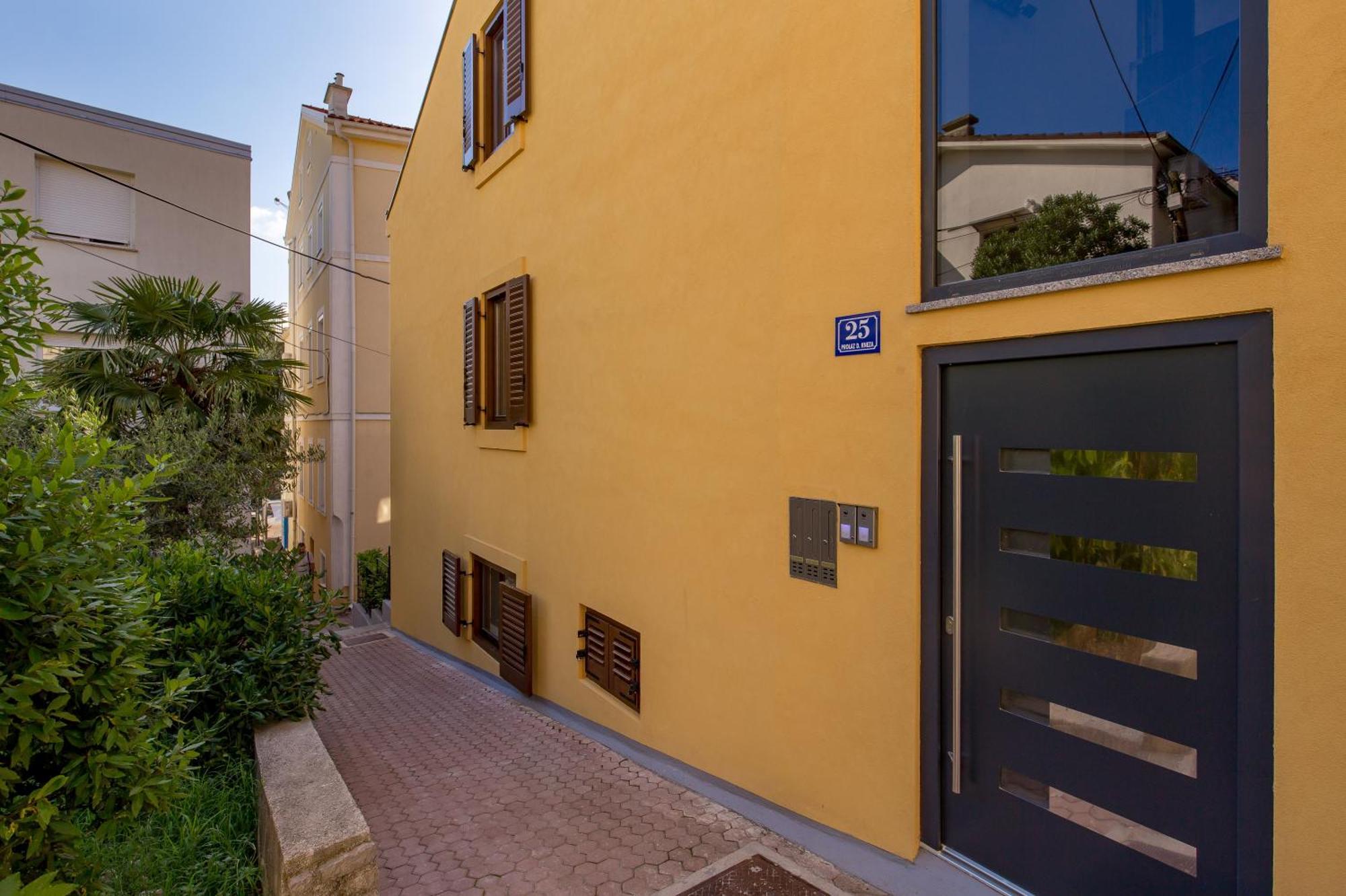 Apartmani Dogas تْسْغيكفانِتْسا الغرفة الصورة